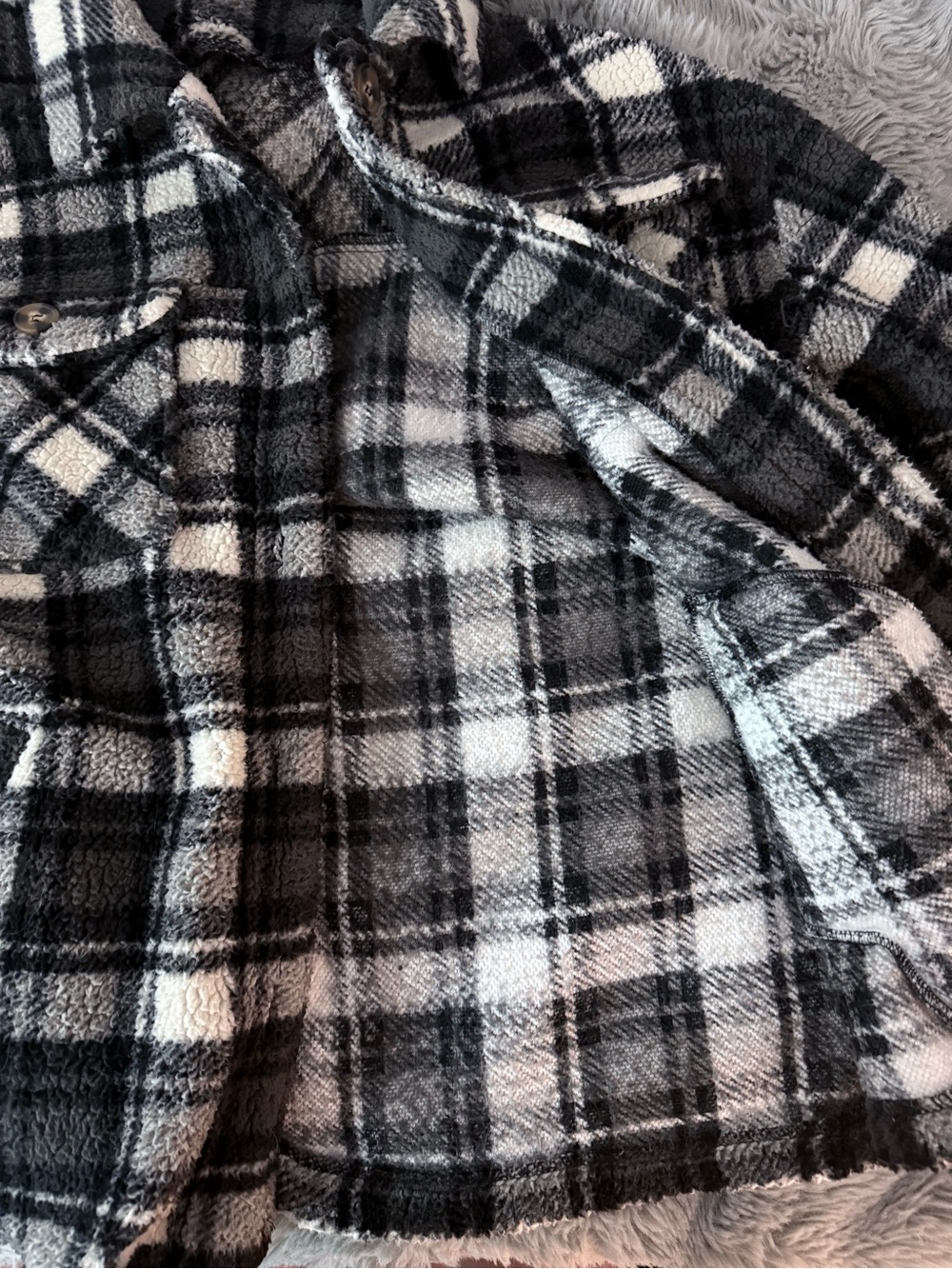 Black & White Plaid Fleece Jacket - Picture 4 of 4